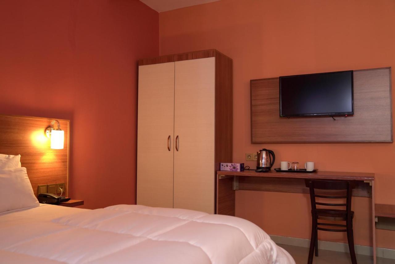 Dialali Hotel Нуакшот Экстерьер фото