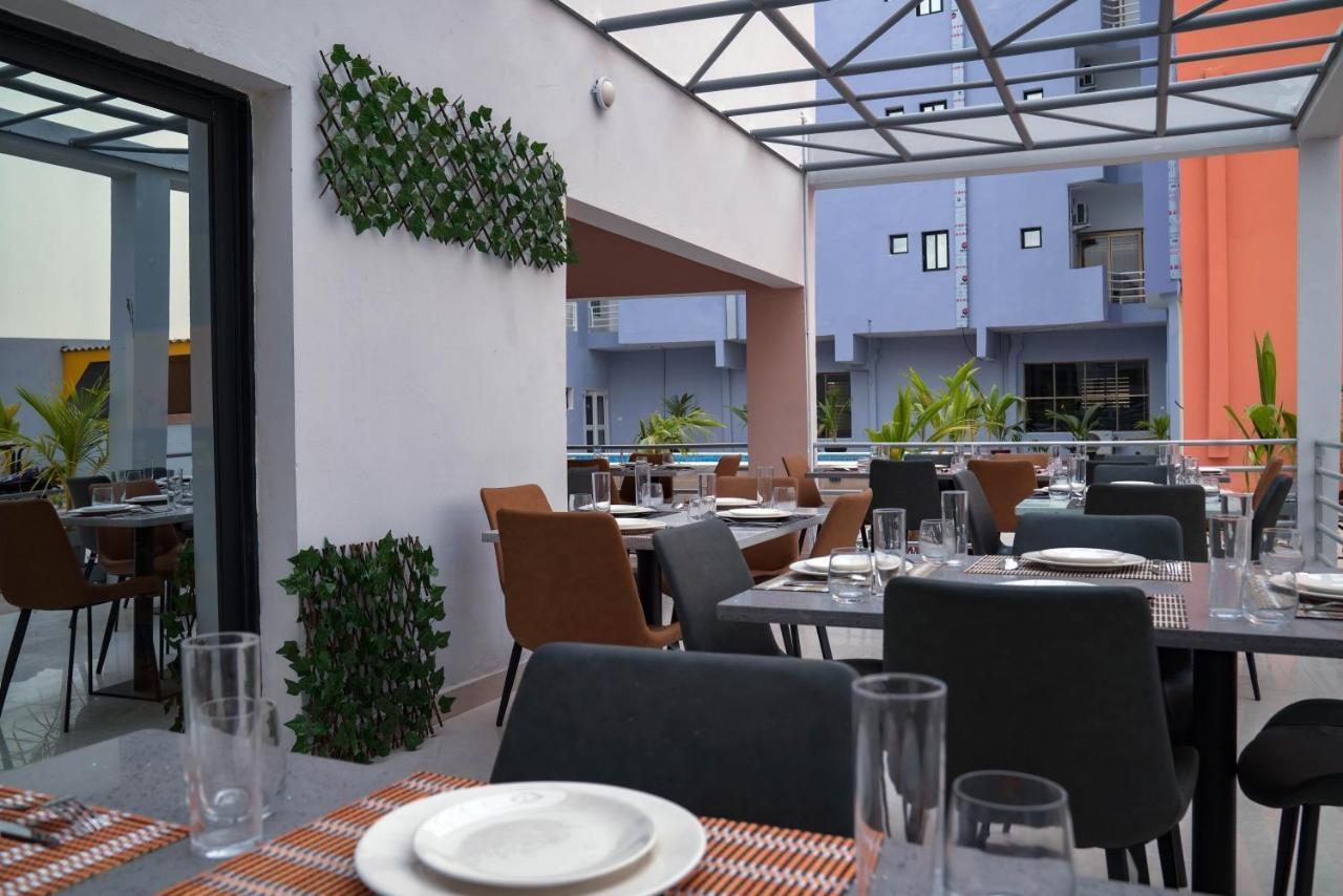 Dialali Hotel Нуакшот Экстерьер фото