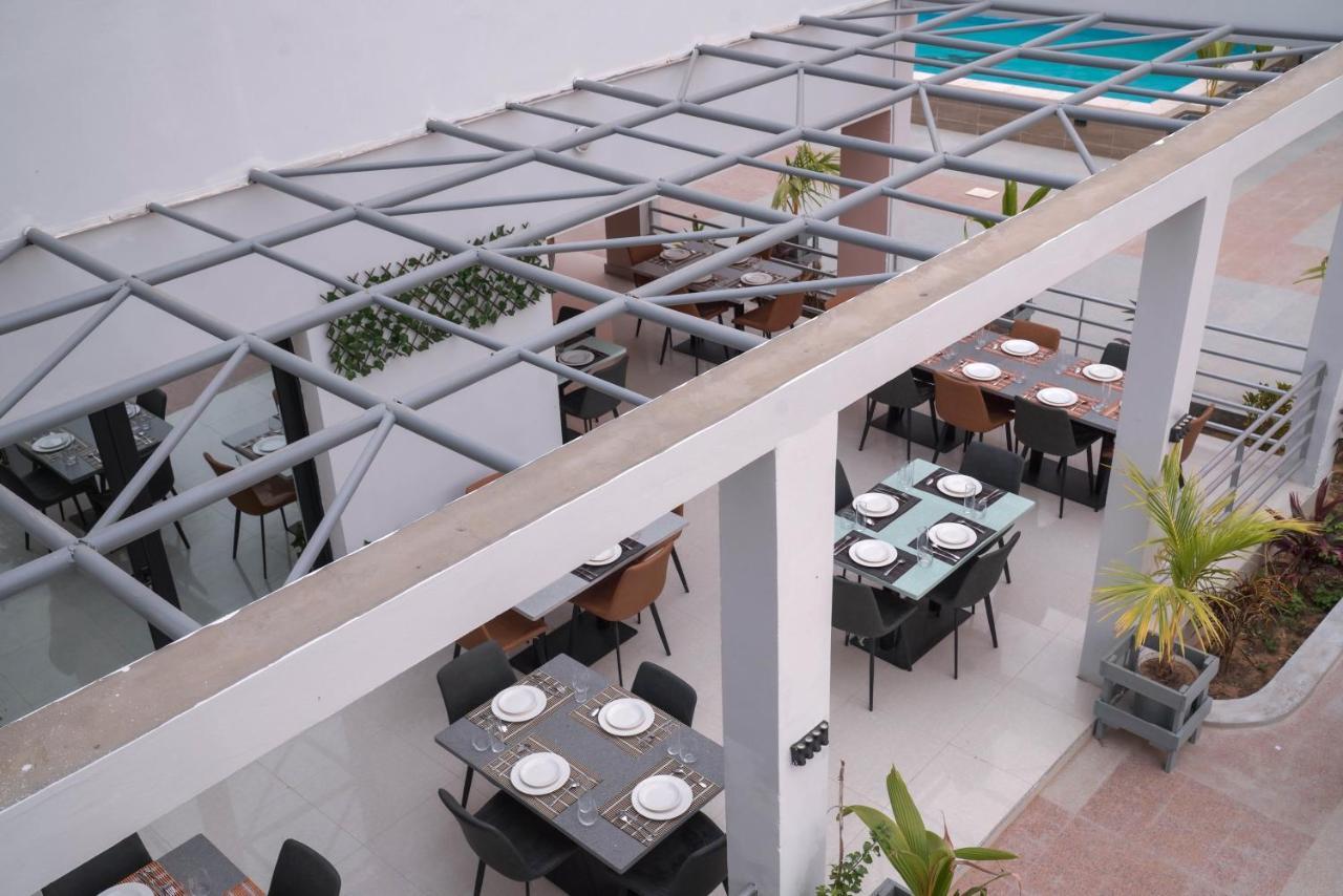 Dialali Hotel Нуакшот Экстерьер фото